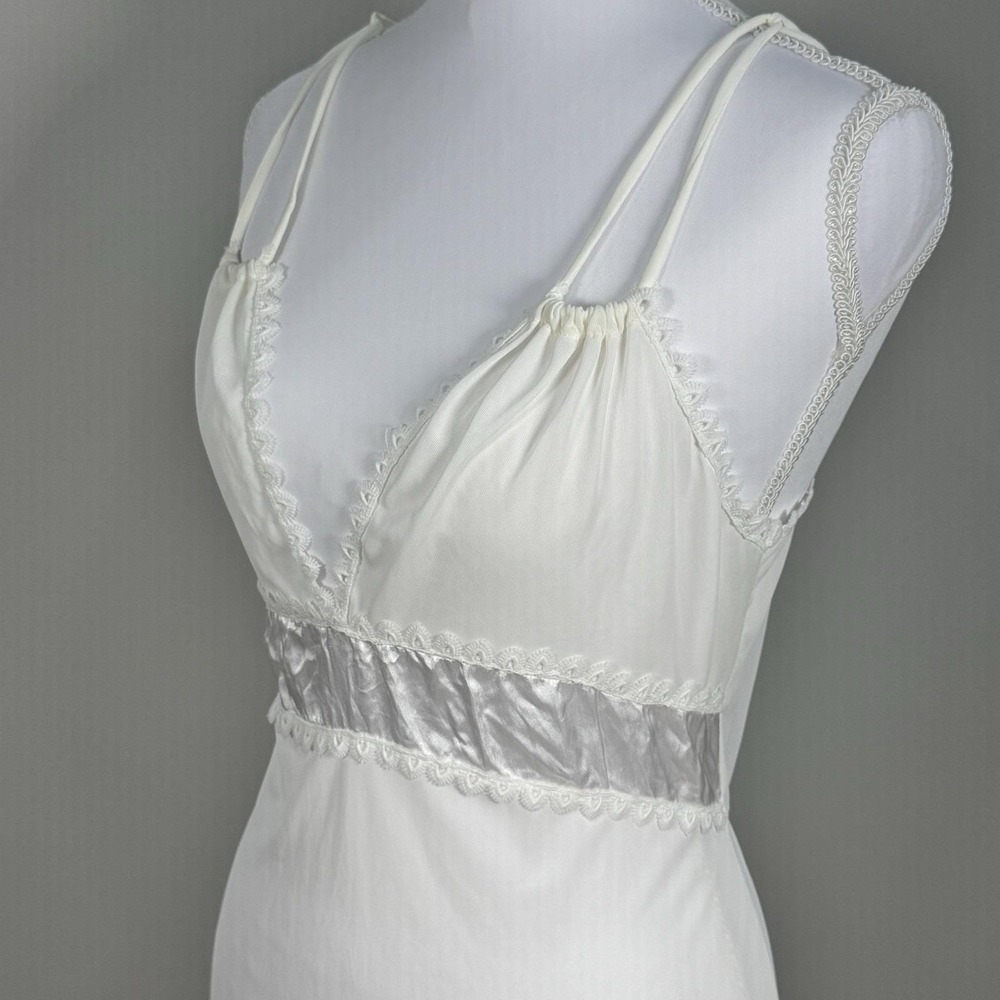 Vintage I Do Union Made Peignoir Set Ivory Robe Nightgown Bridal Lingerie M - Picture 6 of 15